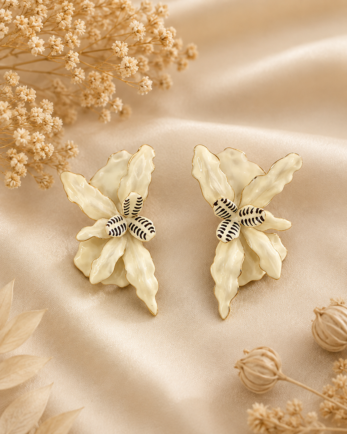 Ivory Fleur Earrings