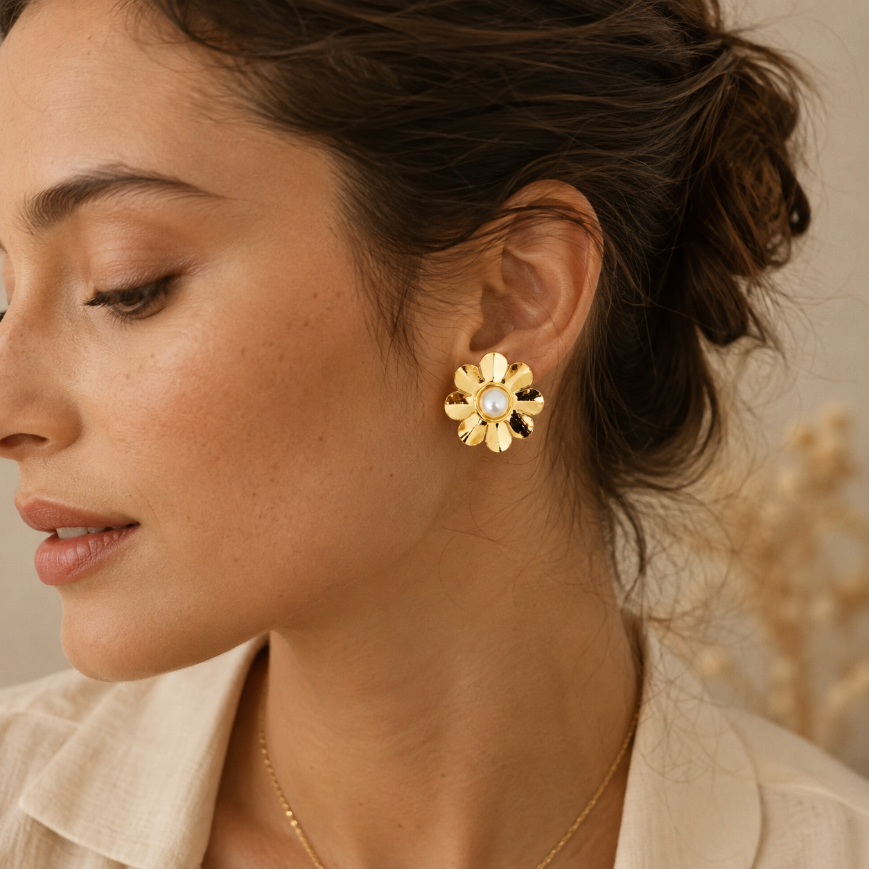 Golden Daisy Pearl Earrings