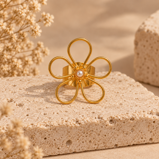 Golden Loop Petal Ring