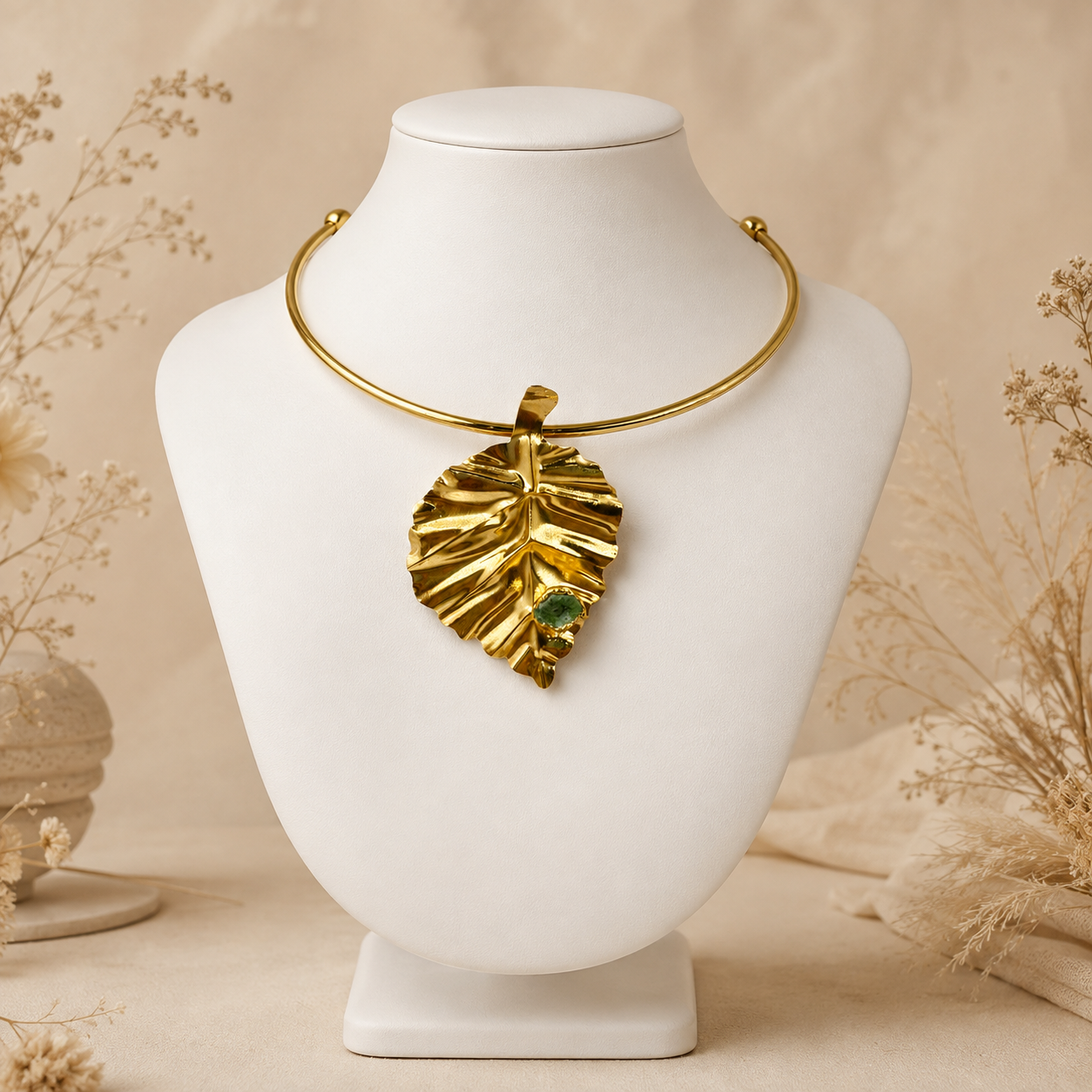 Verdant Leaf Choker