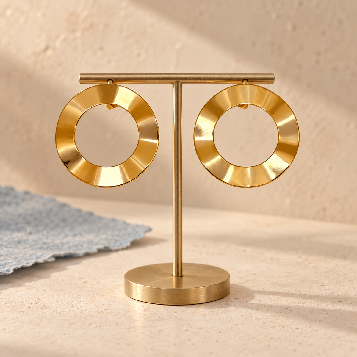 Golden Wave Halo Studs