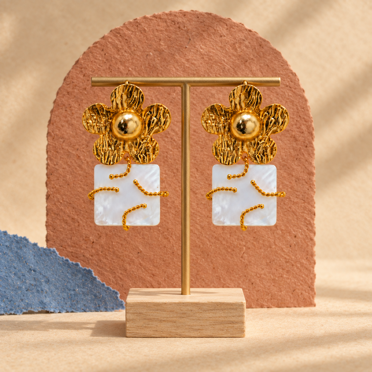Golden Nacre Bloom Convertible Earrings
