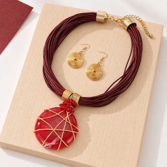Amber Stone Texture Necklace