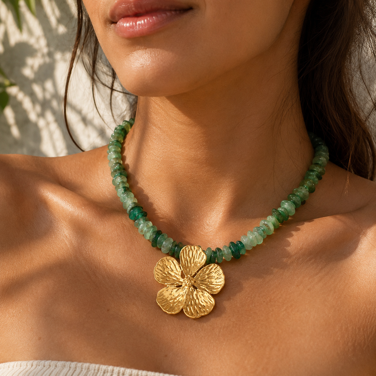 Golden Stone Bloom Necklace