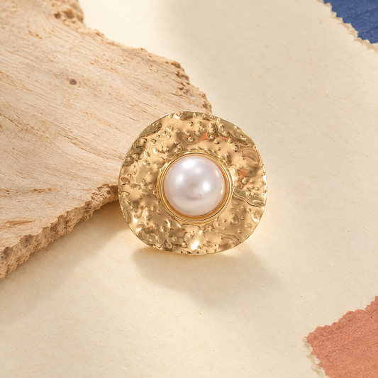 Pearl Glow Ring